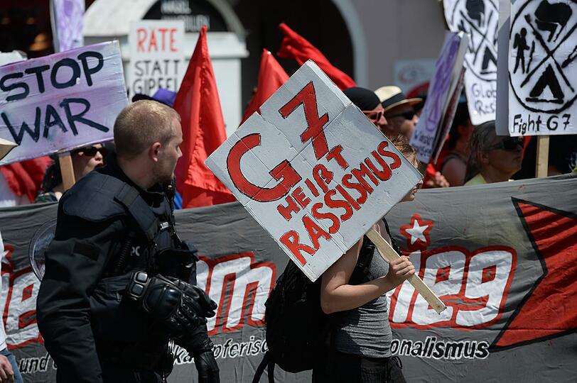 Die Bilder von der Demonstration in Garmisch.