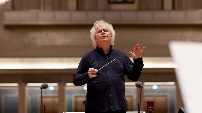 Simon Rattle im Herkulessaal der Residenz.