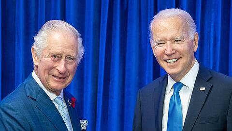 König Charles III. und Joe Biden im November 2021 in Schottland.