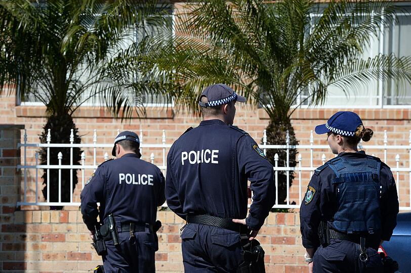 Größter Anti-Terror-Einsatz in der australischen Geschichte: Ein 22-Jähriger hatte Massen-Enthauptungen von Passanten geplant. Die Bilder vom Einsatz der Polizei.