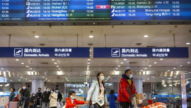Reisende im Flughafen von Peking: China ist für deutsche Reiseveranstalter eher ein kleiner Markt. Reisende im Flughafen von Peking: China ist für deutsche Reiseveranstalter eher ein kleiner Markt.