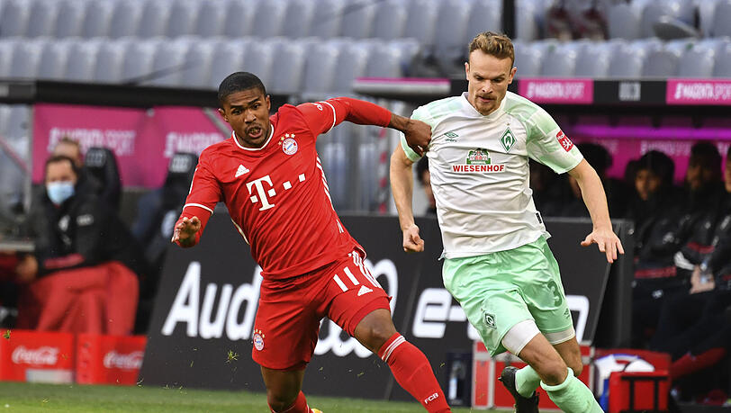 54 Ballkontakte gegen Werder:Douglas Costa (li.) 54 Ballkontakte gegen Werder:Douglas Costa (li.)