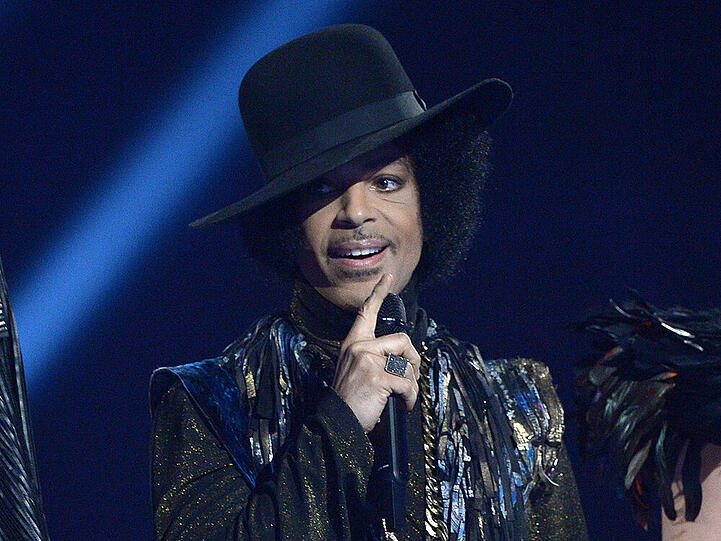 Prince spielt für seine Fans auch mal den Liebestöter