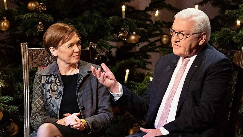 Frank-Walter Steinmeier und Elke Büdenbender laden am 24. Dezember zu "Weihnachten mit dem Bundespräsidenten" ein.