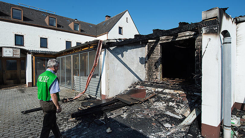 Brandanschlag auf ein Asylbewerberheim in Reichertshofen - Bilder vom Tatort. Brandanschlag auf ein Asylbewerberheim in Reichertshofen - Bilder vom Tatort.