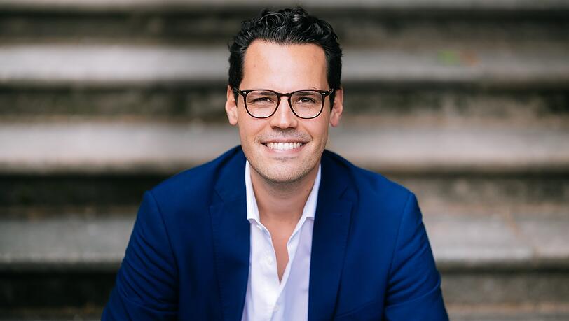 Die JU M&uuml;nchen hatte Laurenz Kiefer im Sommer als Bezirksvorsitzenden im Amt best&auml;tigt und den 33-J&auml;hrigen als ihren Spitzenkandidaten zur Stadtratswahl am 8. M&auml;rz 2026 nominiert.