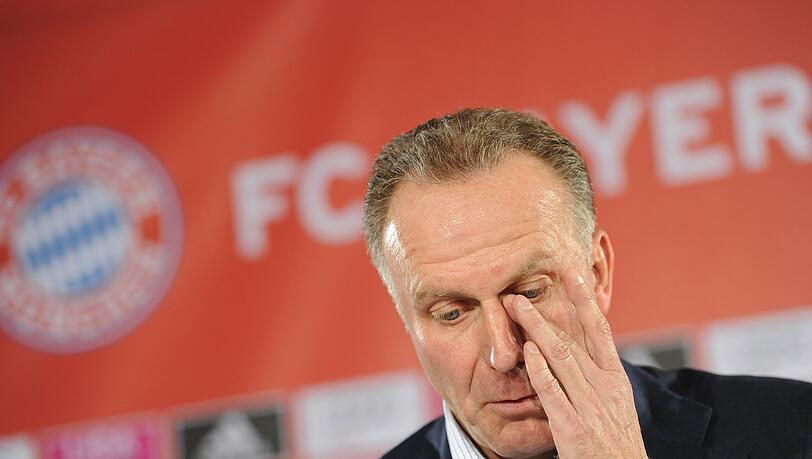 Betroffen von der Verletzung von Holger Badstuber: Bayern-Boss Karl-Heinz Rummenigge. Betroffen von der Verletzung von Holger Badstuber: Bayern-Boss Karl-Heinz Rummenigge.