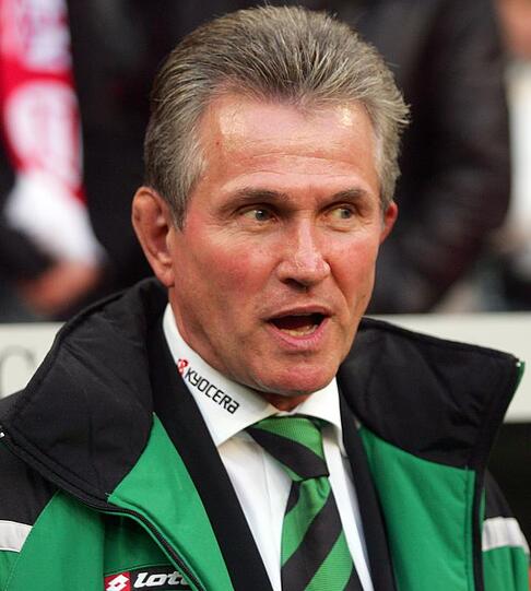 Seine erfolgreichste Zeit als Spieler hatte Heynckes aber bei Borussia Mönchengladbach. Unglaubliche 195 Bundesliga-Tore erzielte Heynckes für die "Fohlen". Auch als Trainer kehrte er nach Gladbach zurück, zuletzt in der Saison 2006 / 2007. Im Januar 2007 trat Heynckes nach anhaltender Erfolglosigkeit zurück, er hatte auch Morddrohungen erhalten.