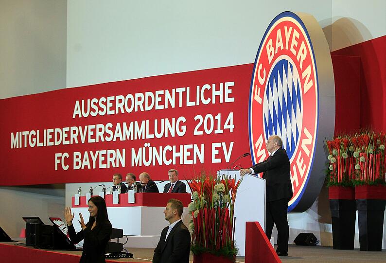 Uli Hoeneß am Freitagabend im Audi Dome.