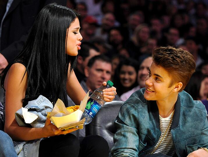 So süß zusammen: Mehr Bilder von Justin Bieber und Selena Gomez als Pärchen.
