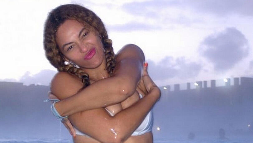 Sexy und humorvoll: Badevergnügen a la Beyoncé Knowles Sexy und humorvoll: Badevergnügen a la Beyoncé Knowles