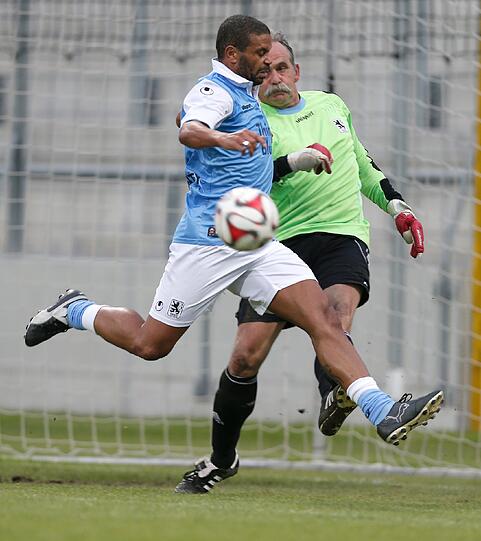 Die Bilder vom Benefiz-Spiel zugunsten von Olaf Bodden aus dem Grünwalder Stadion.