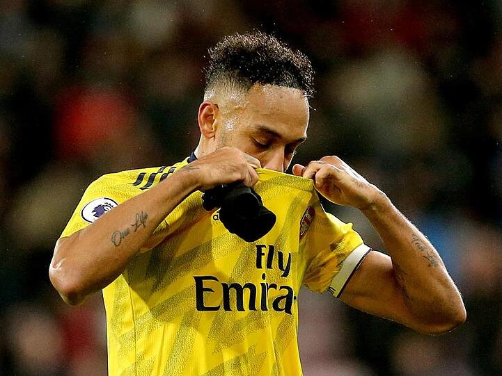 Pierre-Emerick Aubameyang traf zu Arsenals Führung und wurde später vom Platz gestellt.