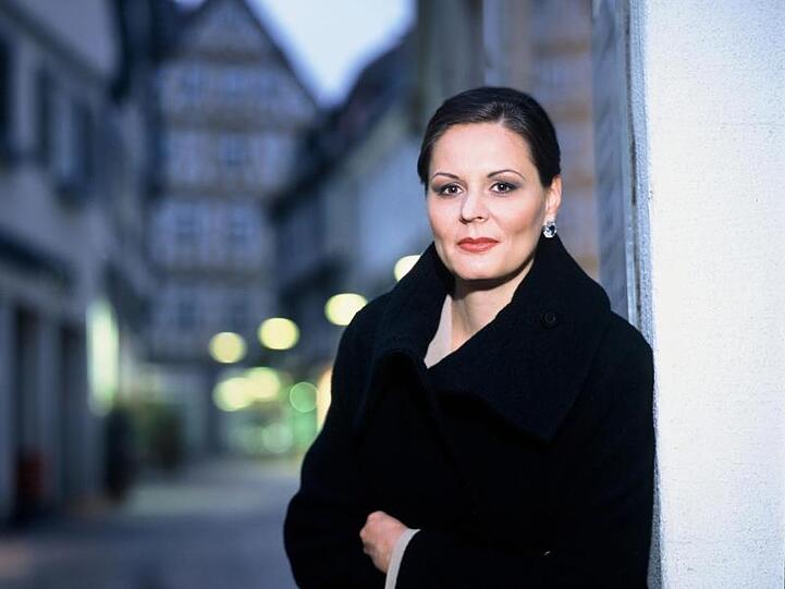 Die Opernsängerin Melanie Diener findet, dass der Nachwuchs heute auch Technik, Kondition, Musikalität und Ausstrahlung mitbringen muss.