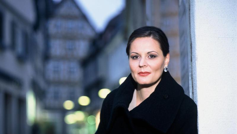 Die Opernsängerin Melanie Diener findet, dass der Nachwuchs heute auch Technik, Kondition, Musikalität und Ausstrahlung mitbringen muss. Die Opernsängerin Melanie Diener findet, dass der Nachwuchs heute auch Technik, Kondition, Musikalität und Ausstrahlung mitbringen muss.