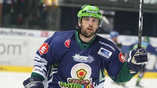„Extrem wichtig“ für die Ice Tigers: André Savage stürmt auch in der kommenden DEL-Saison für Nürnberg. „Extrem wichtig“ für die Ice Tigers: André Savage stürmt auch in der kommenden DEL-Saison für Nürnberg.