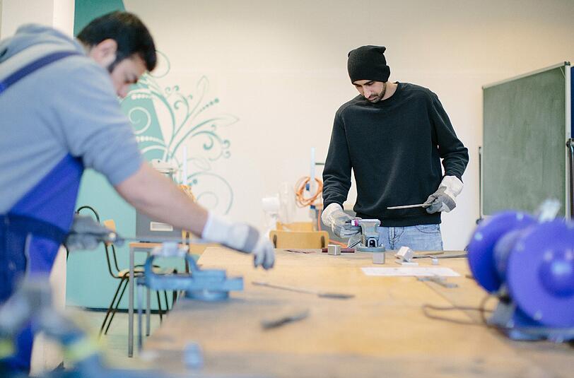 154000 Jobs für gering qualifizierte Flüchtlinge &ndash; so die Schätzung eines Forschungsinstituts für Arbeit.