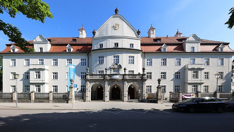 An der Dom-Pedro-Straße betreibt die Münchenstift das Heiliggeist. Wird es auch hier teurer?