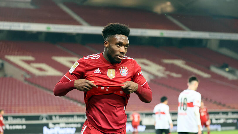 Wegen einer leichten Herzmuskelentzündung fällt er seit Mitte Januar aus - und bis zu seinem Comeback wird es noch dauern: Bayern-Star Alphonso Davies.