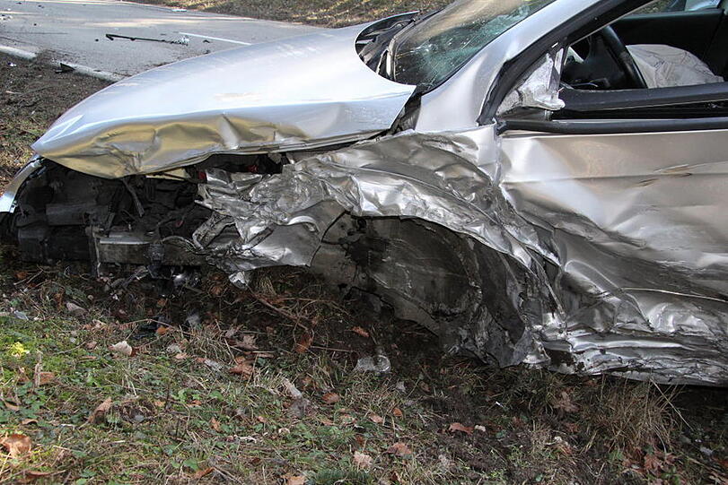 Crash bei Palling: Betrunkener Fahrer kracht in den Gegenverkehr