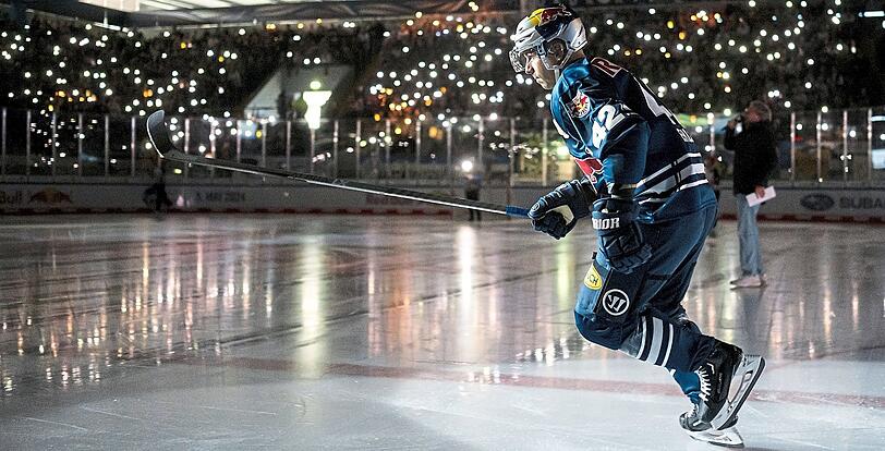 Eishockey boomt: Wie Yasin Ehliz und der EHC in der Olympia-Eishalle verzeichnet auch die gesamte Deutsche Eishockey Liga regen Zulauf auf den Tribünen.