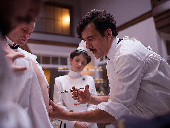 Clive Owen spielt den Chefarzt Dr. John Thackery in der US-Serie "The Knick"