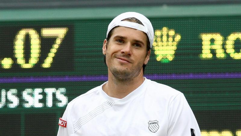 thomas Haas schmunzelt im Match gegen Roger FedereR thomas Haas schmunzelt im Match gegen Roger FedereR