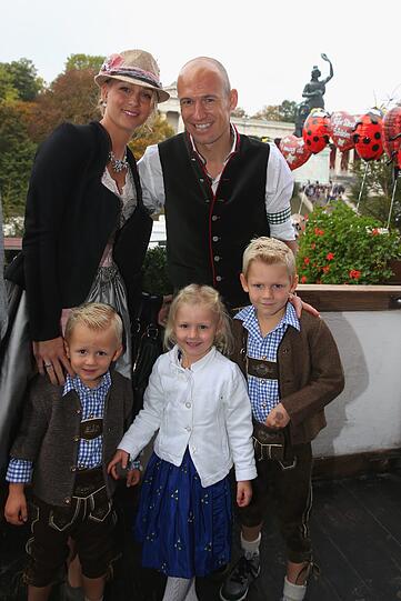 Weitere Bilder vom Bayern-Besuch auf der Wiesn 2014