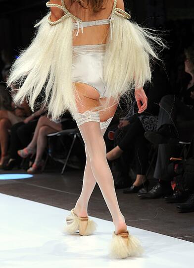 So sexy sind die Dessous-Kreationen von Triumph: Die Bilder von der Berliner Fashion Week