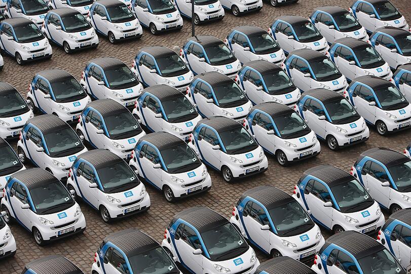 Das ist die Carsharing-Flotte von Daimler: &bdquo;Car2go&ldquo; heißt sie und wird künftig auch in München stationiert sein.