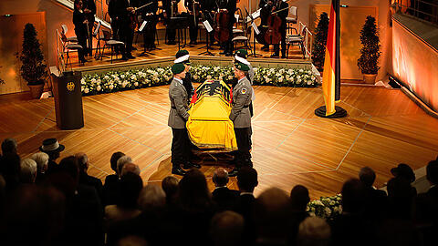 Abschied von Walter Scheel: Die Bilder vom Staatsakt in Berlin.