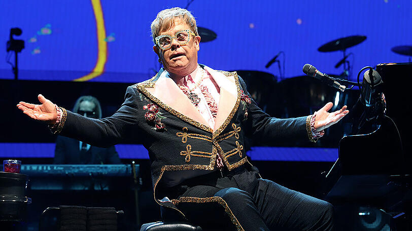 Hatte seine Blase nicht mehr unter Kontrolle: Elton John