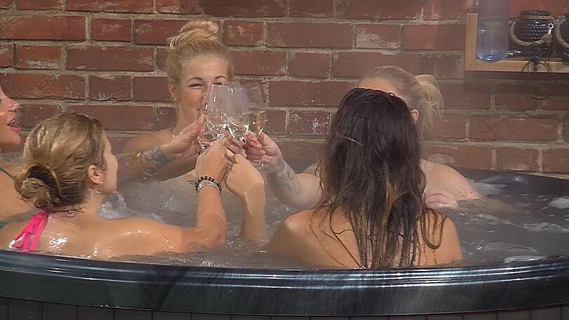 Ladiesnight im Whirlpool.