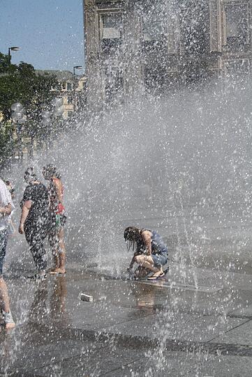 Wasserschlacht am Stachus. Die Bilder.