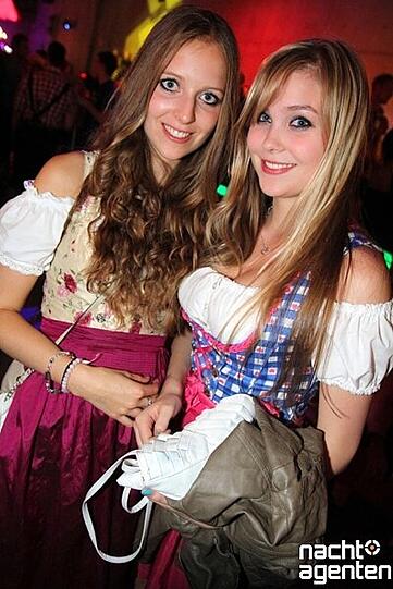 Der Wiesnmarathon am Freitag im neuraum: 16 Tage Wiesn, 16 Tage Party ist das Motto: 
Mehr Bilder gibt's auf www.nachtagenten.de
