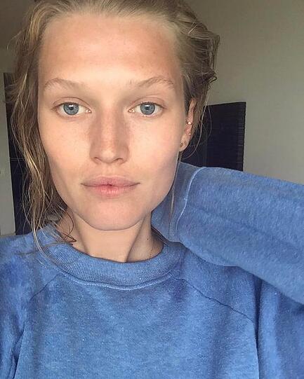 Model Toni Garrn