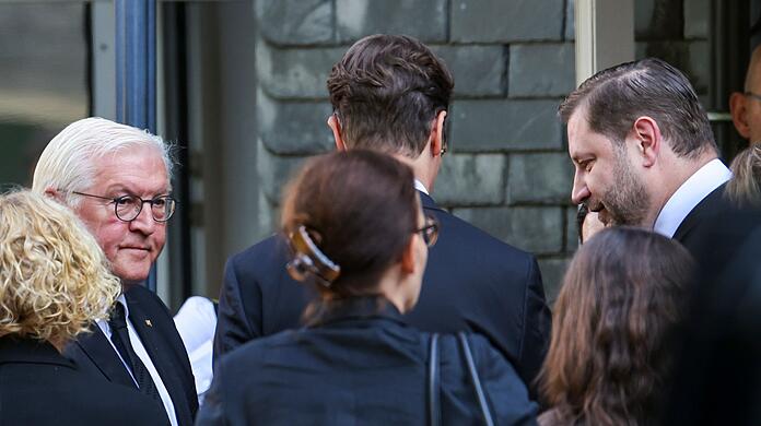 DIe Bluttat von Solingen hat nach Worten von Bundespr&auml;sident Frank-Walter Steinmeier das Land ersch&uuml;ttert