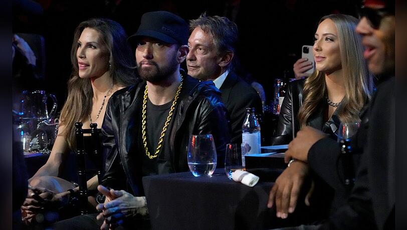 Eminem und seine Tochter Hailie Jade Scott (r.) im November 2022.