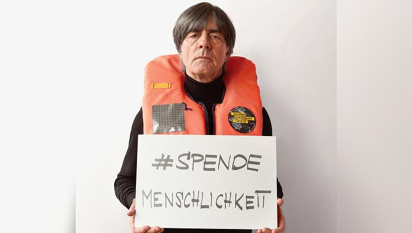 Jogi L&ouml;w macht sich f&uuml;r Seenotrettung stark.