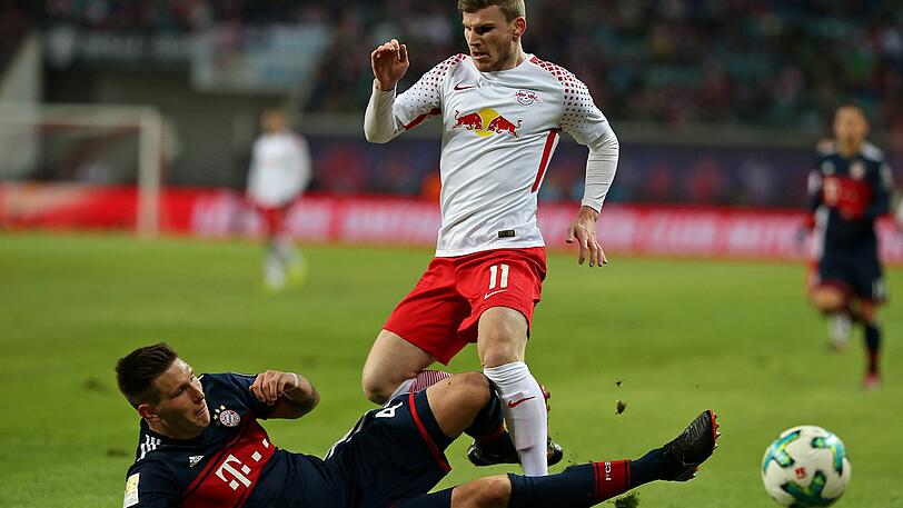 Niklas Süle: Note 3.
 Durfte anstelle von Boateng in der Innenverteidigung ran. Prima Rettungstat per Seitfallzieher auf der Linie, auch vor dem 1:1 entschlossen, dann aber geschlagen.