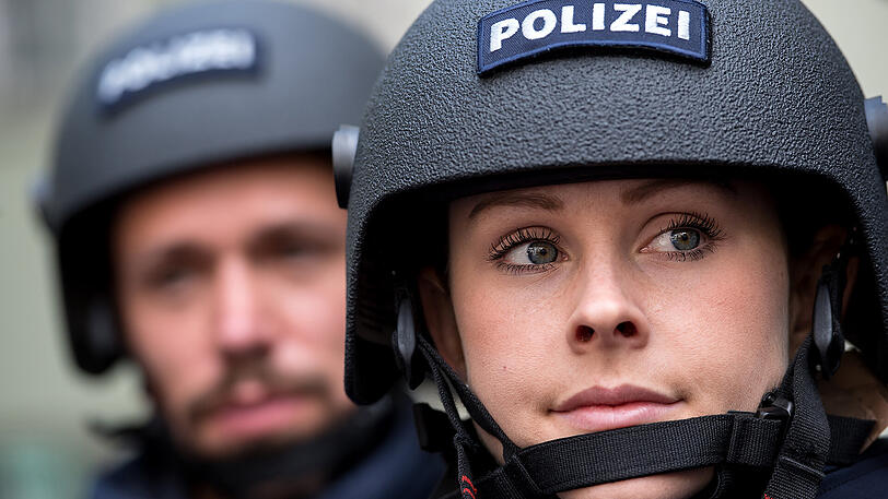 Die bayerische Polizei rüstet auf. In unserer Fotostrecke zeigen wir Ihnen die neue Anti-Terror-Ausrüstung.