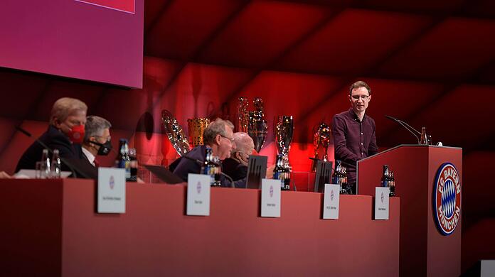 Bayern-Mitglied Michael Ott reichte den Anti-Katar-Antrag ein.