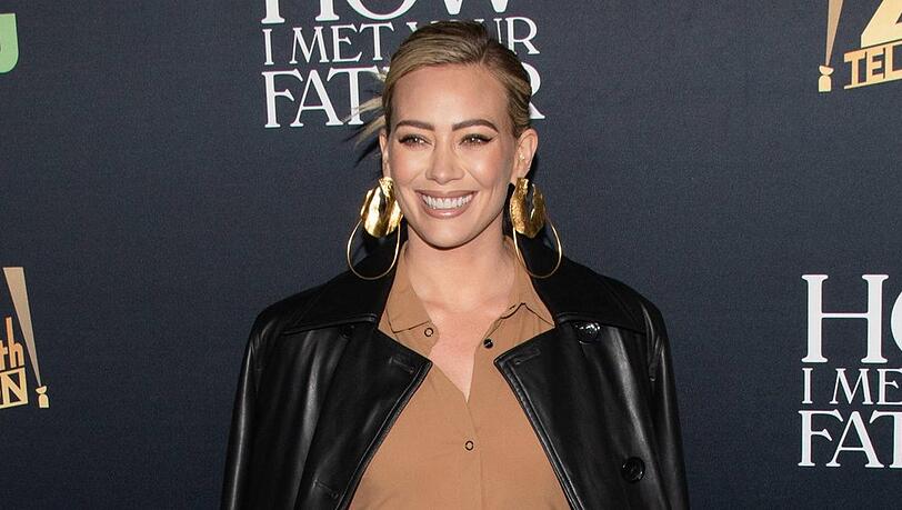 Hilary Duff ist nun stolze Mutter von vier Kindern. Hilary Duff ist nun stolze Mutter von vier Kindern.