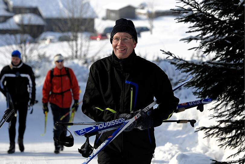 Bundespräsident Christian Wulff und Ehefrau Bettina: in Langlaufausrüstung beim Kurzurlaub im Thüringer Wald.