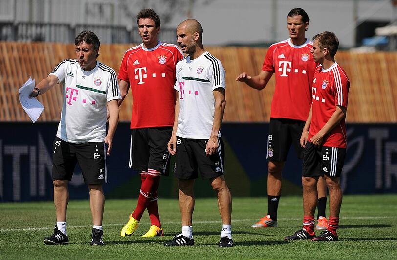 Die Bayern trainieren ein letztes Mal vor dem Testspiel gegen Brescia Calcio.