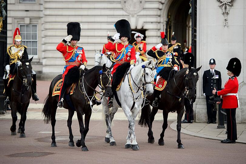 Trooping the Colour. Die Queen feierte am Samstag ihren 88. Geburtstag nach. Die Bilder!