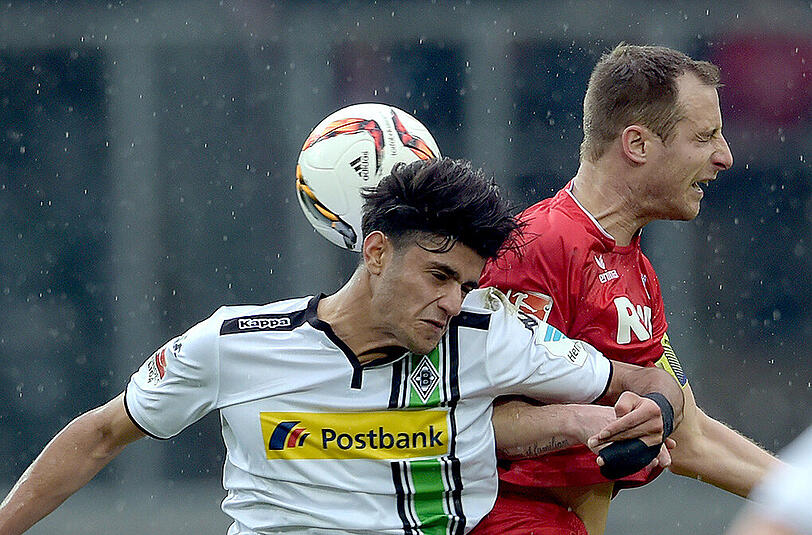 Erzielte den 1:0-Siegtreffer: Gladbachs Mahmoud Dahoud (l.).