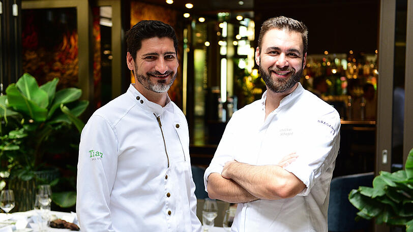 Chefkoch Christian Schagerl (r.) und Kulinarik-Leiter Paul Ivic vom Restaurant Tian in München.