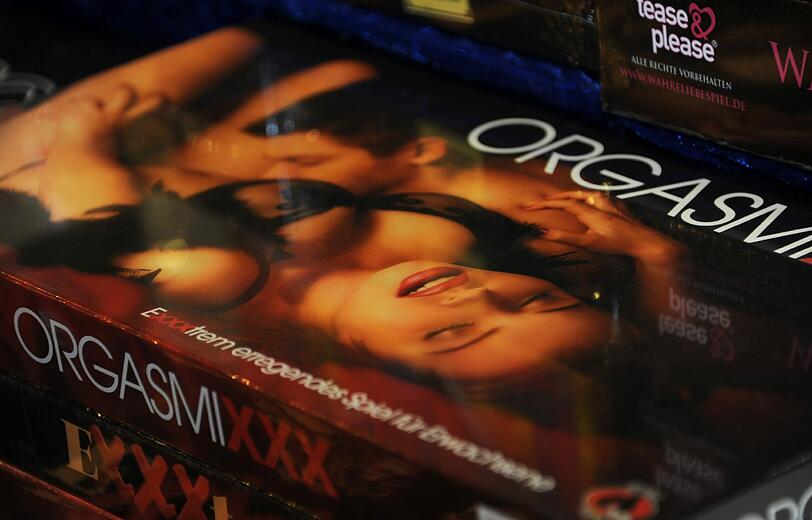 Sehr spezielles Spielzeug für jeden Geschmack auf der Erotikmesse "Eros und Amore" in München.