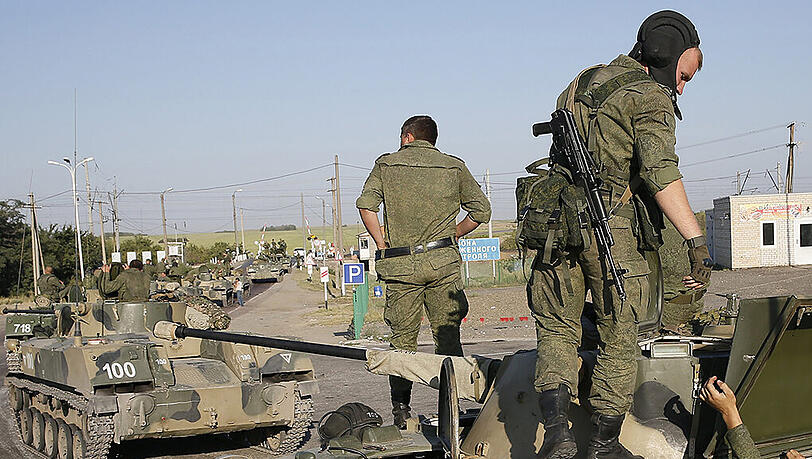 Russische Militäreinheiten in der Ukraine? Nein, sagt der russische Inlandsgeheimdienst. Russische Militäreinheiten in der Ukraine? Nein, sagt der russische Inlandsgeheimdienst.